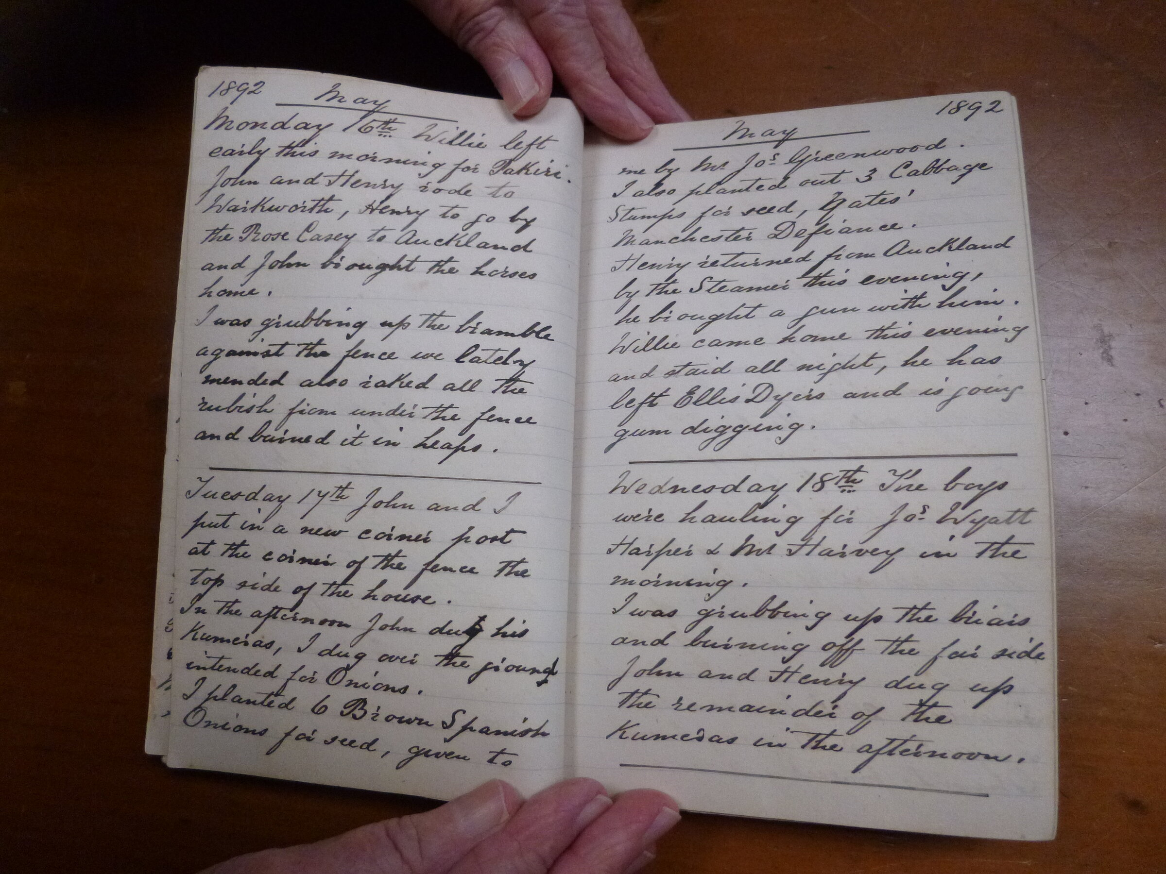 Original CS Clarke diary page