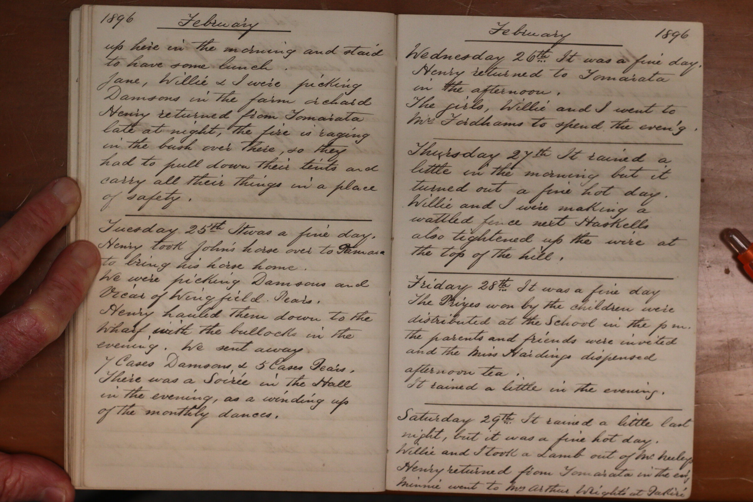 Original CS Clarke diary page