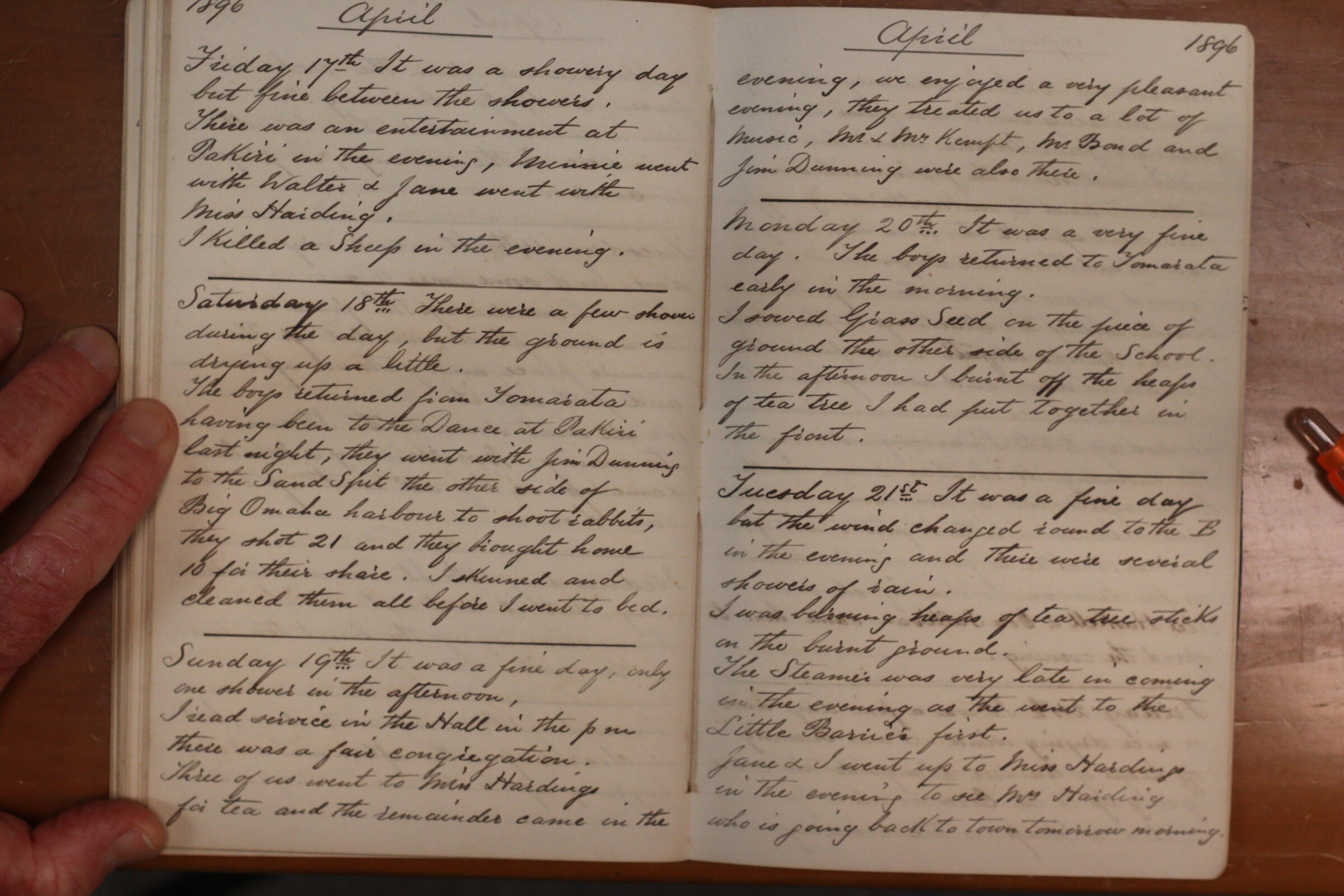 Original CS Clarke diary page