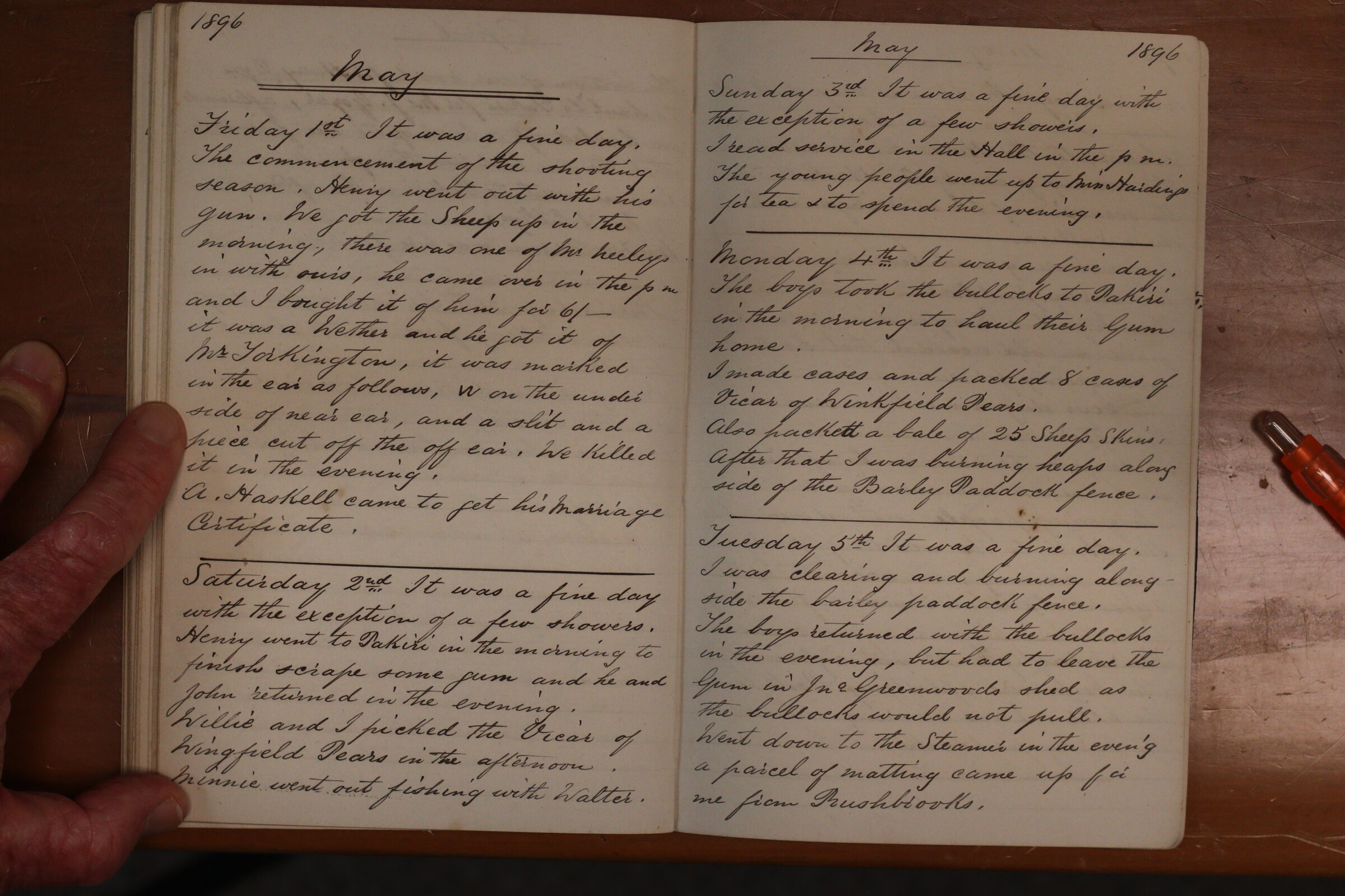 Original CS Clarke diary page