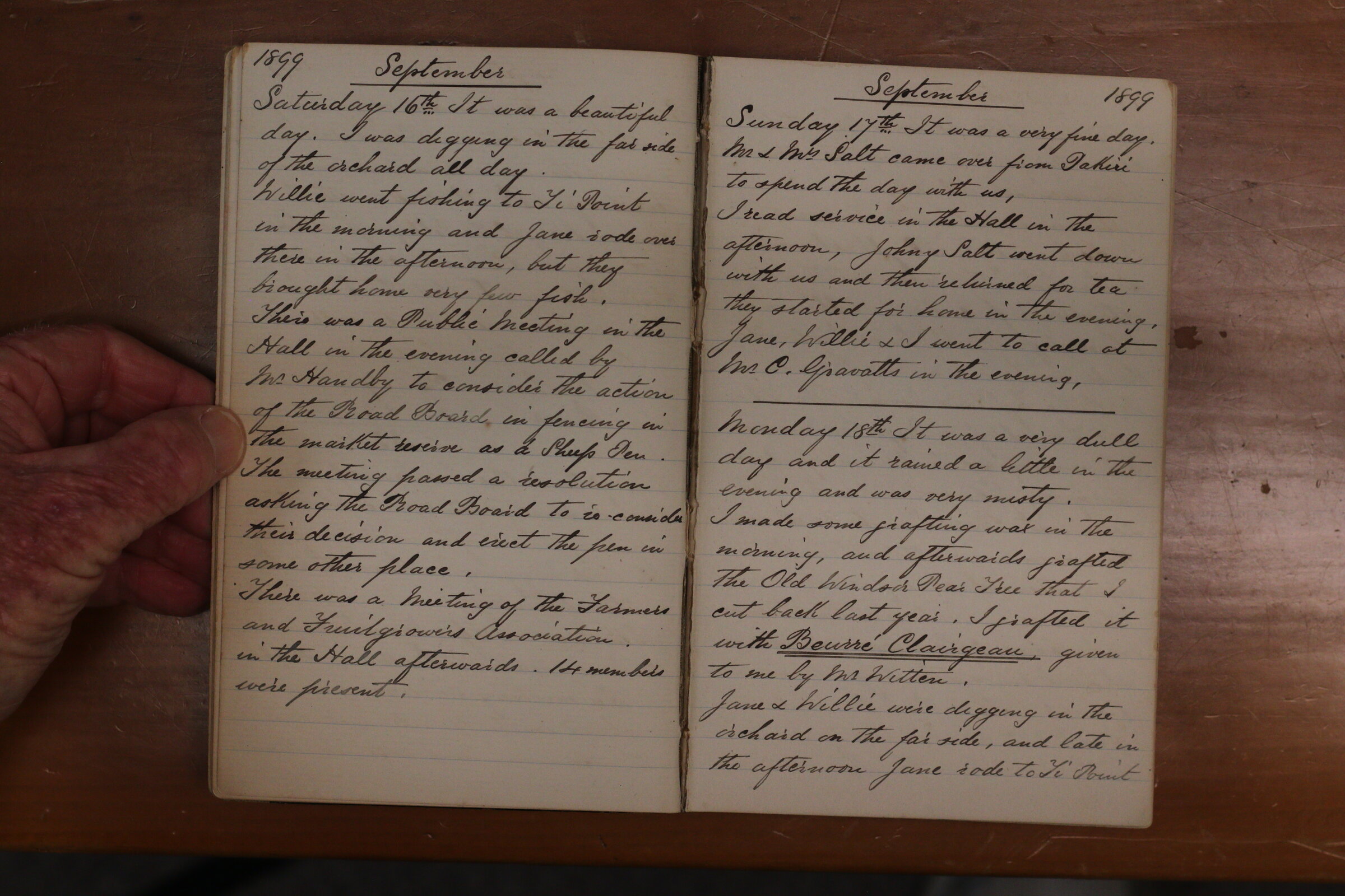 Original CS Clarke diary page