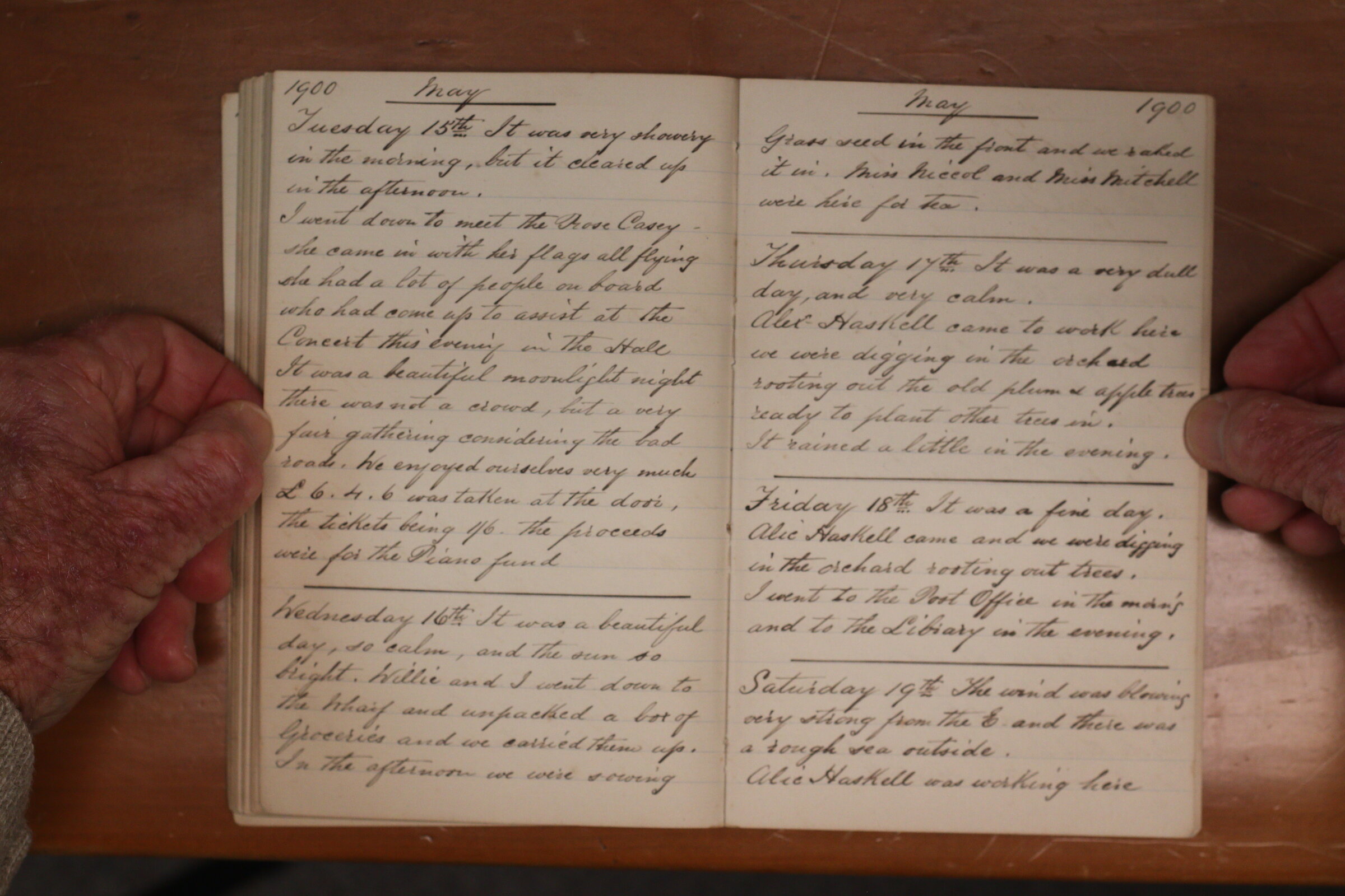 Original CS Clarke diary page