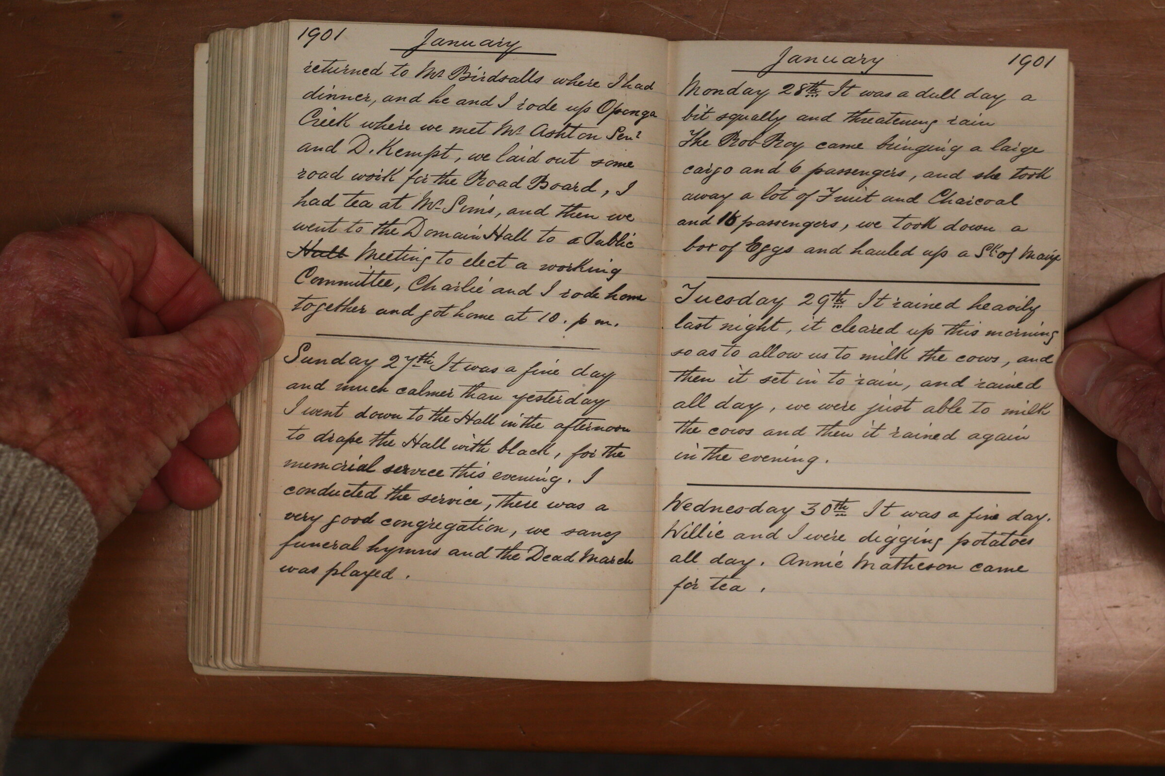 Original CS Clarke diary page