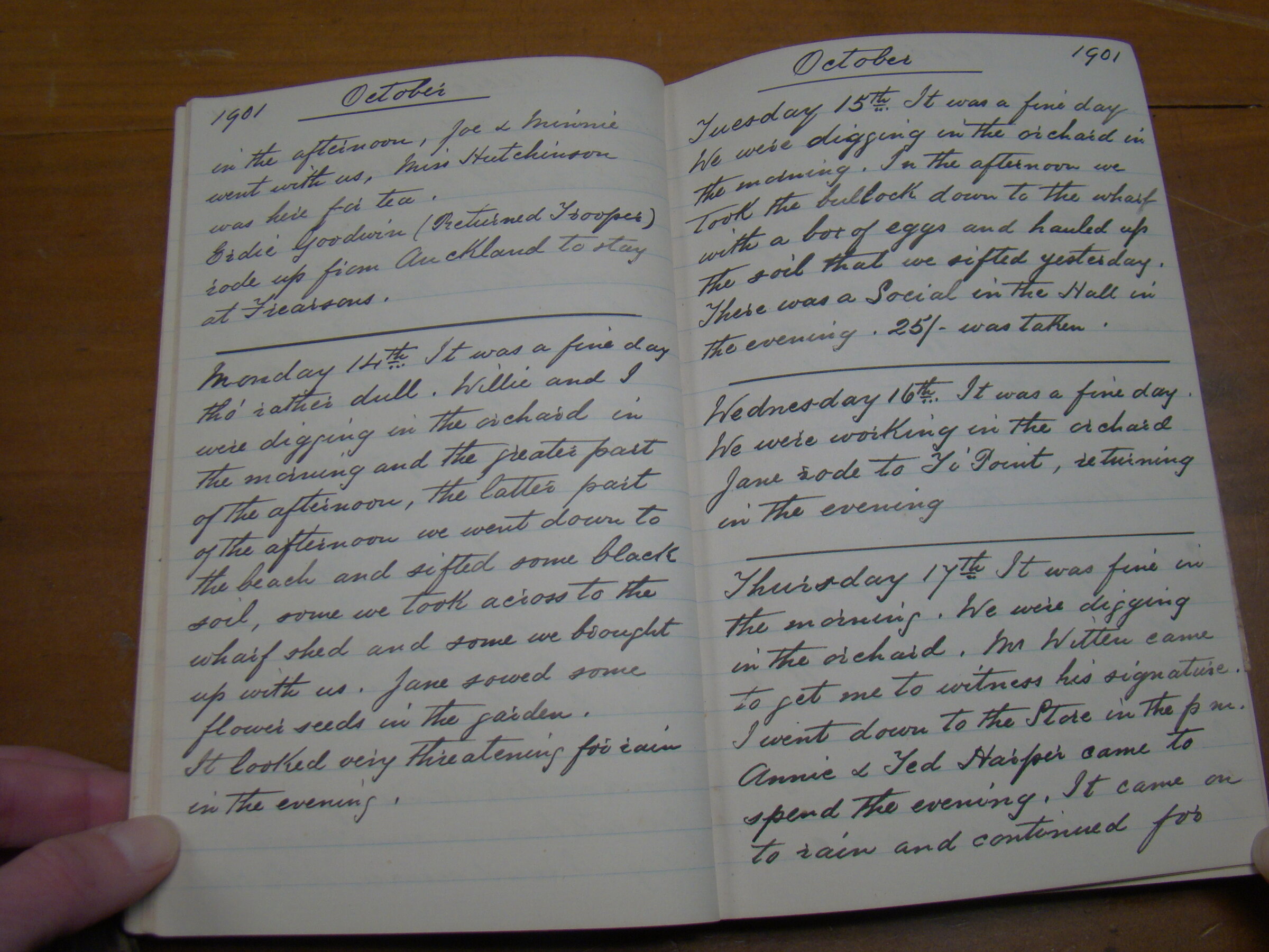 Original CS Clarke diary page