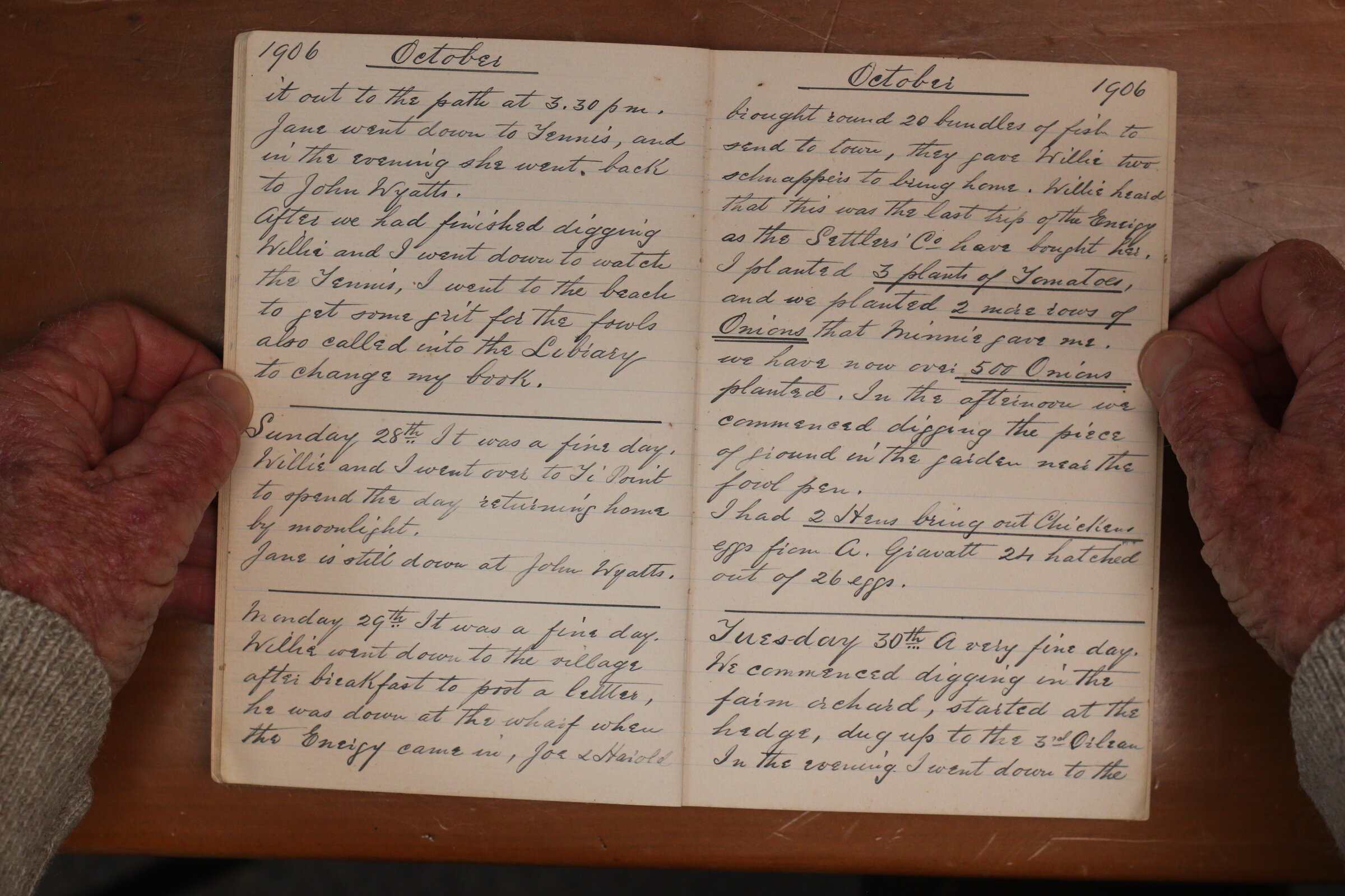 Original CS Clarke diary page