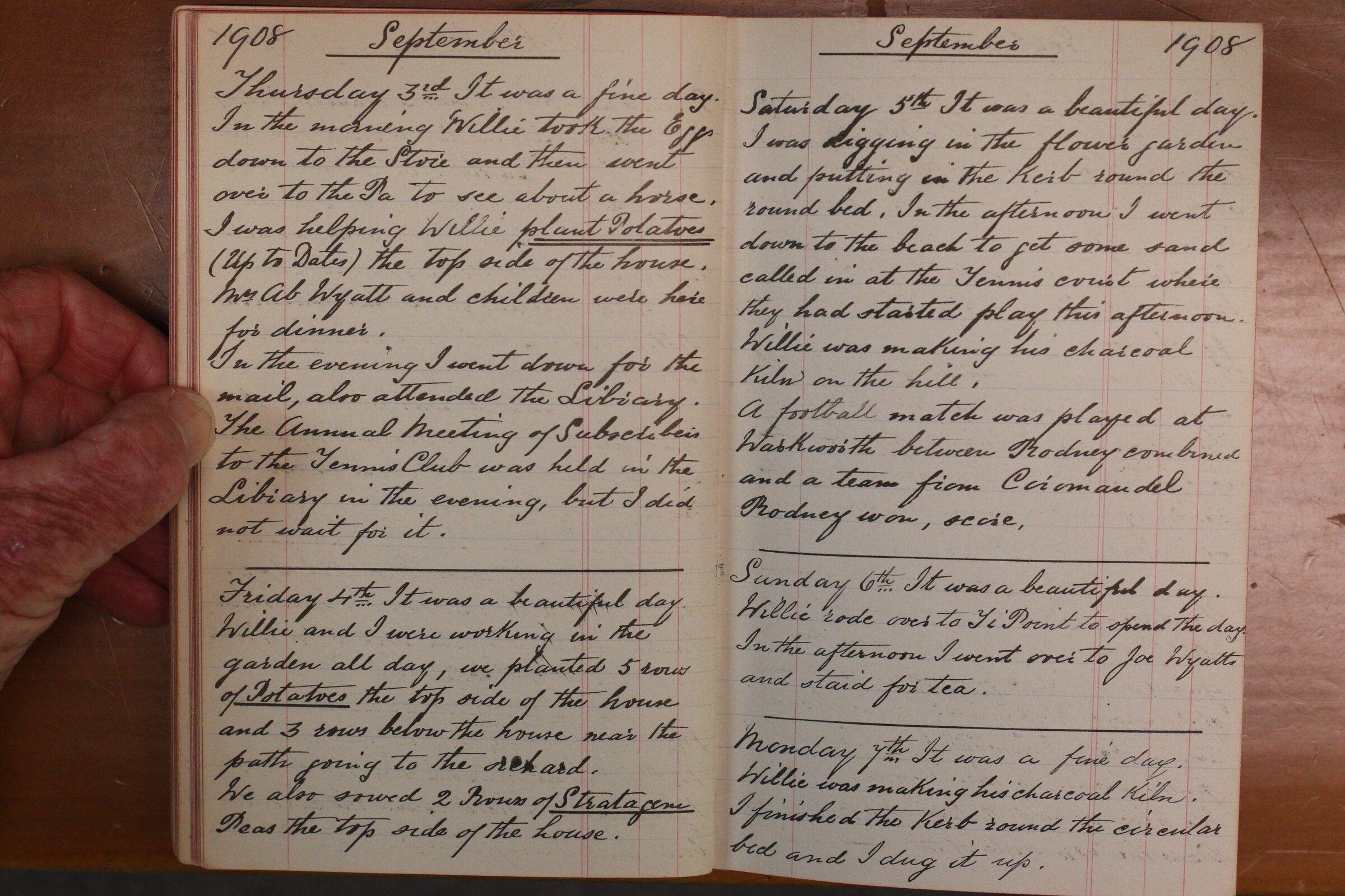 Original CS Clarke diary page