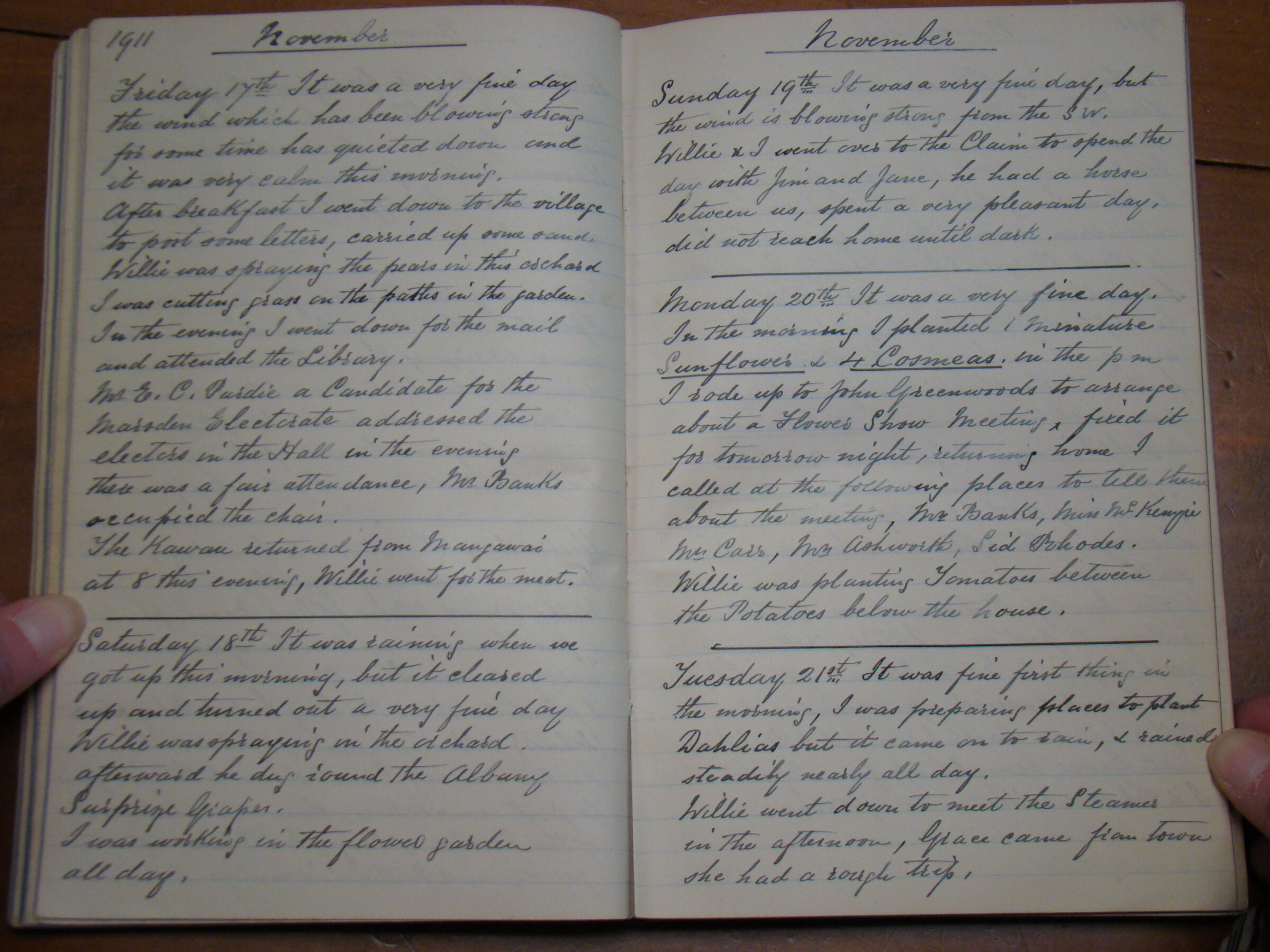 Original CS Clarke diary page