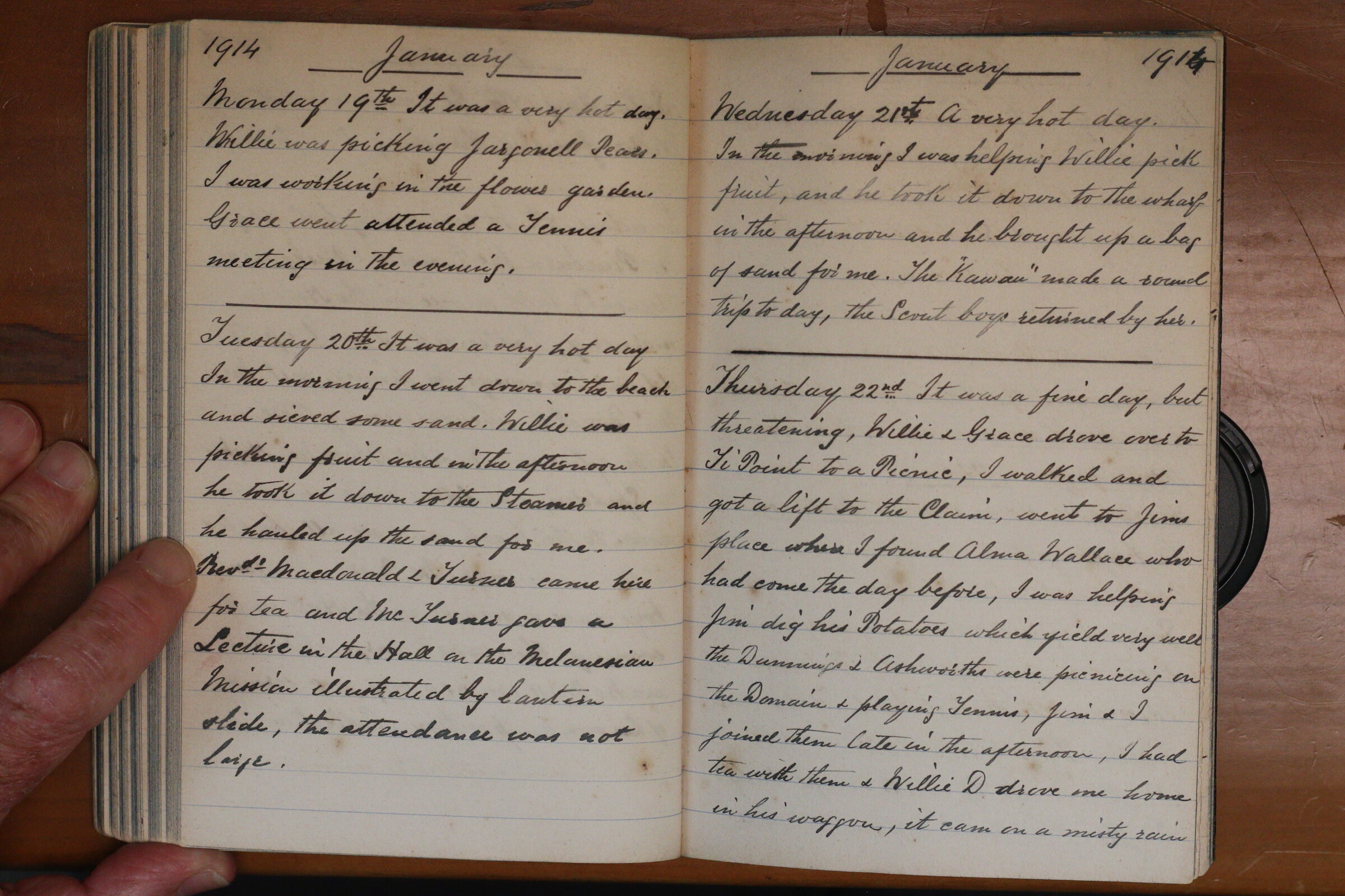 Original CS Clarke diary page